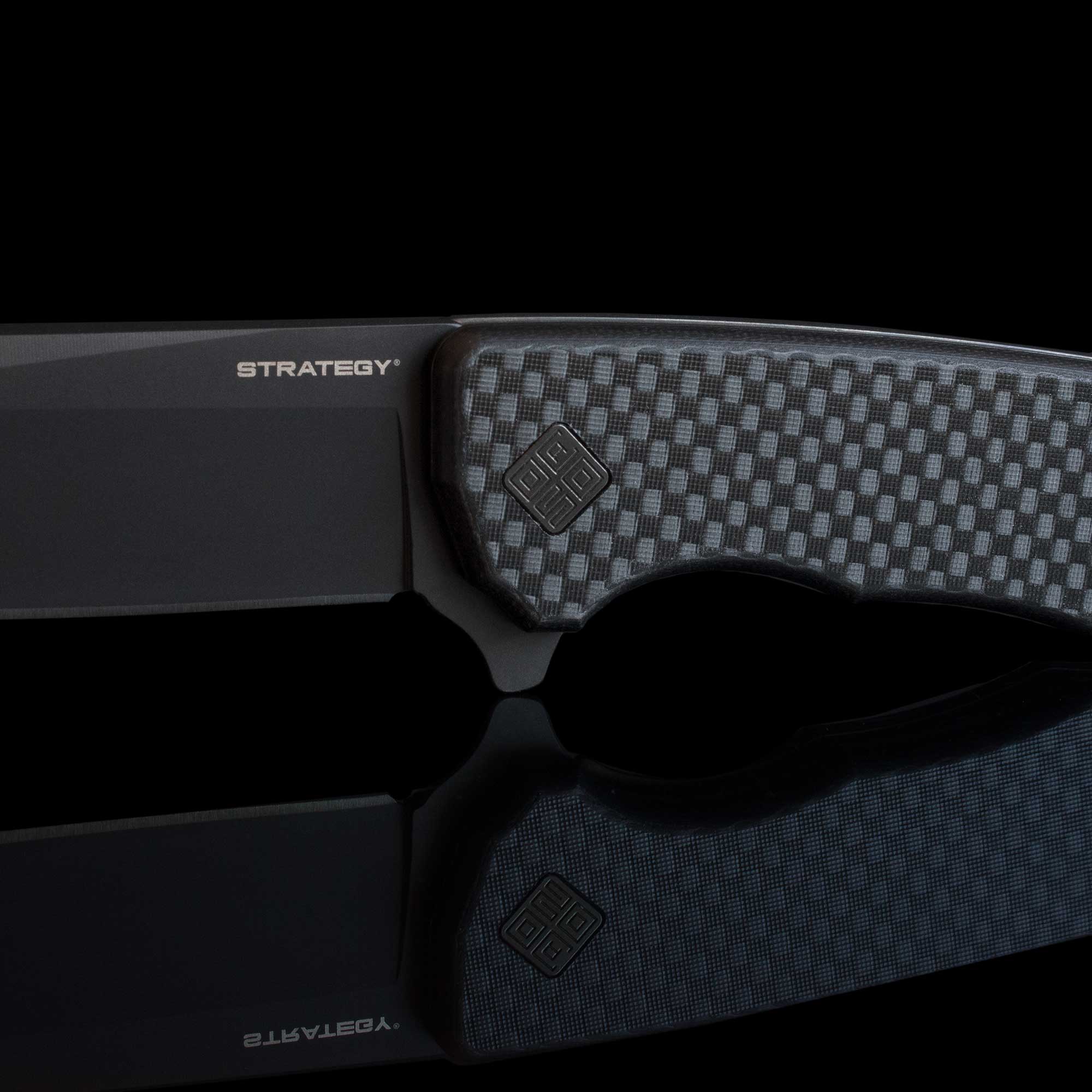 Strategy G-10 Carbon Fiber Black - Tristar Edge
