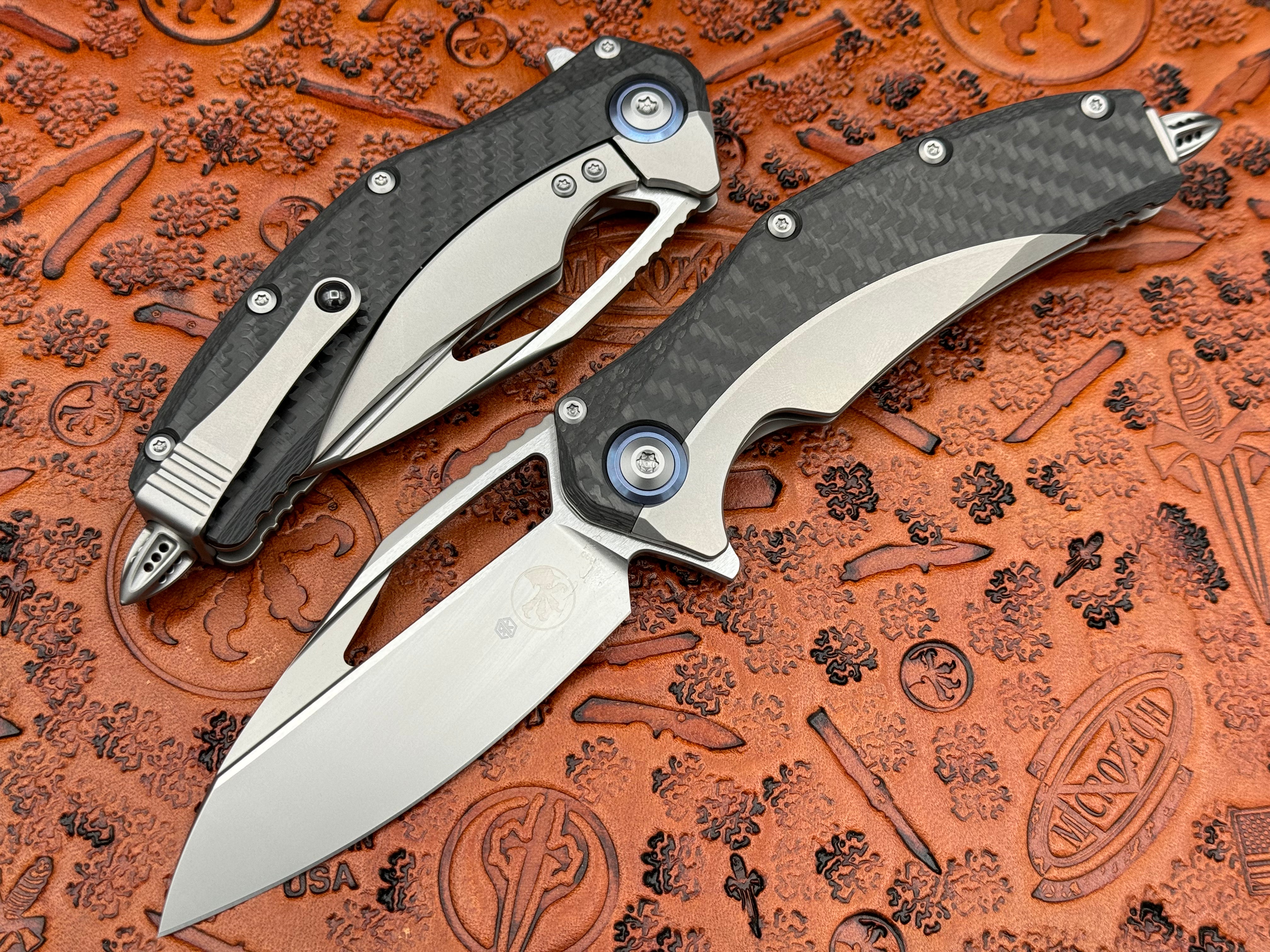 Microtech Matrix Titanium Carbon Fiber Scales & Blue Ti Pivot Collars Bead Blast 165C-7CFTI - Tristar Edge