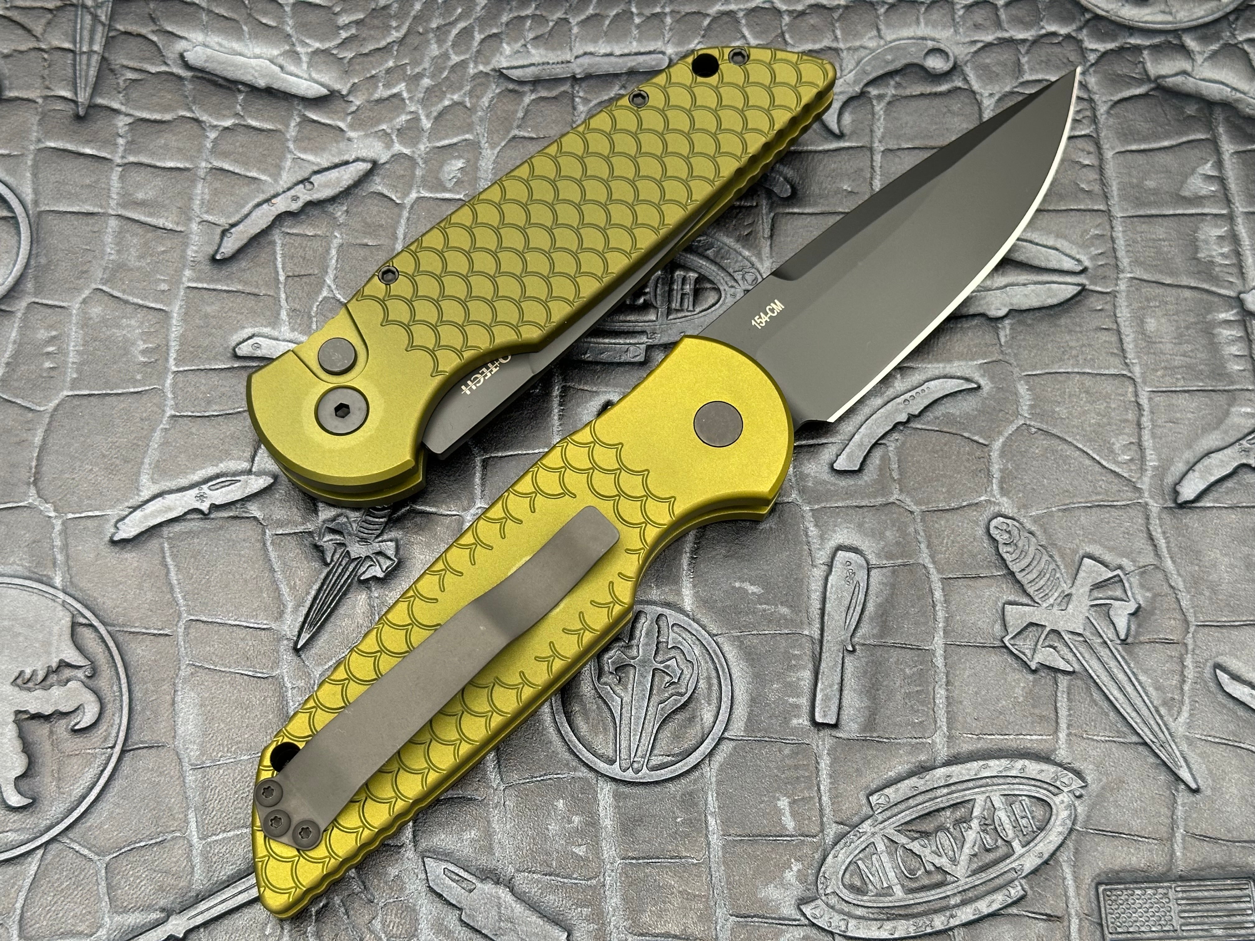 Pro-Tech TR-3 X1 Green Tactical Response Fish Scale Handel, Single Edge Black Blade - Tristar Edge