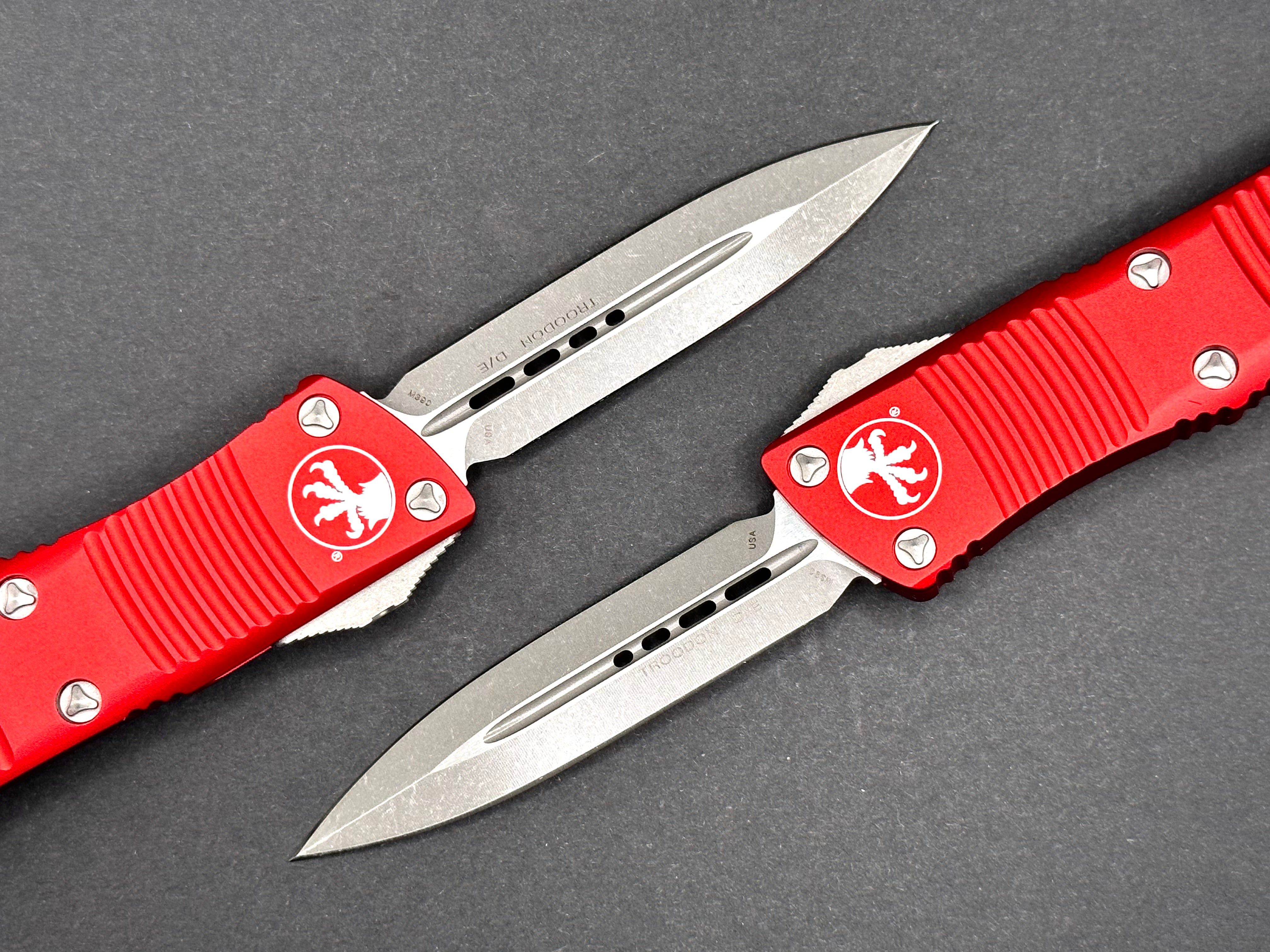 Troodon D/E RED Apocalyptic Standard 138-10 APRD - Tristar Edge