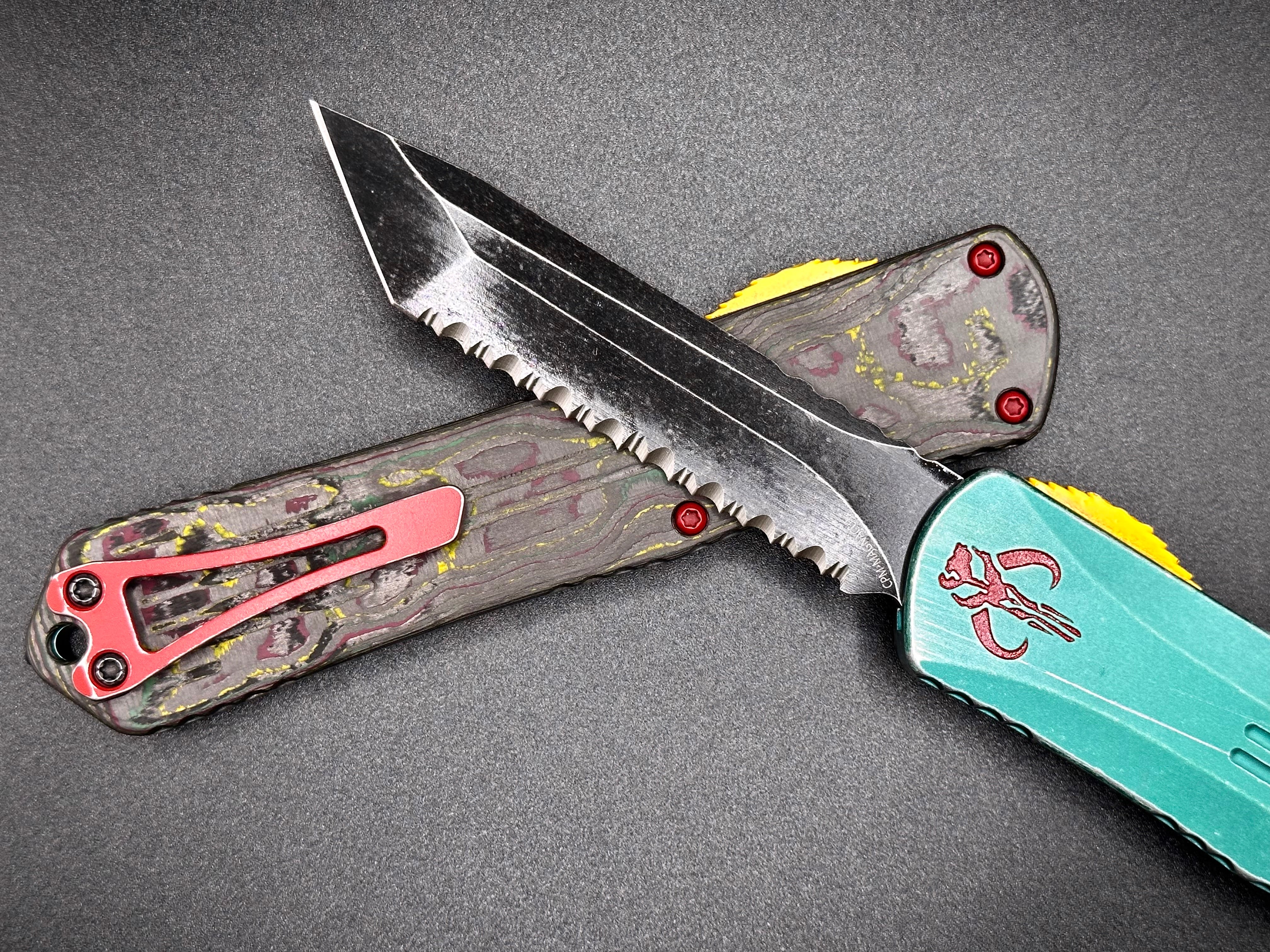 Manticore X Bounty Hunter Tanto Battle Black Full Serrated Camo Carbon H031-8C-BOUNTY - Tristar Edge