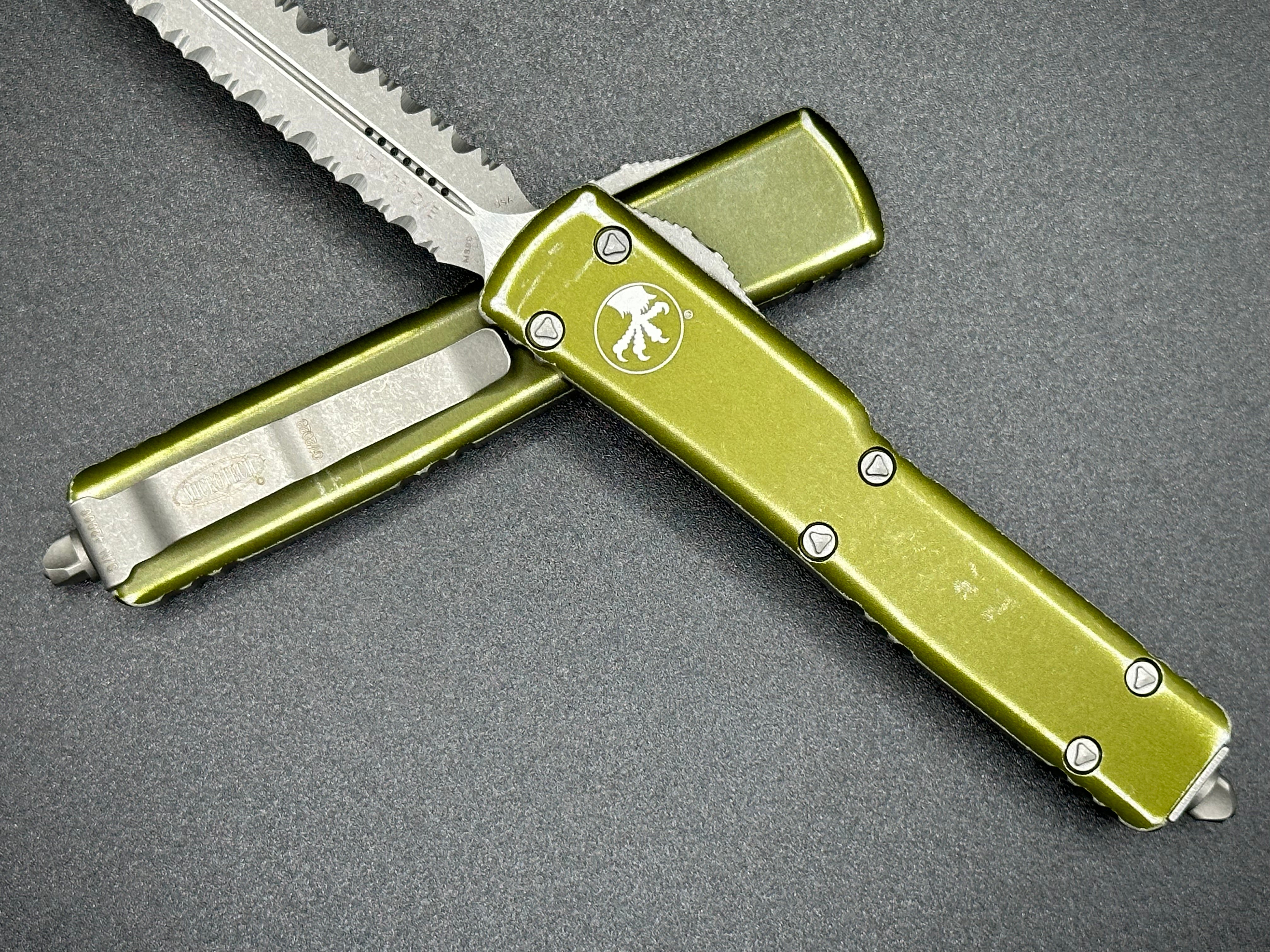 UTX-70 Double Edge Double Full Serrated Apocalyptic Distressed OD Green 147-D12DOD - Tristar Edge