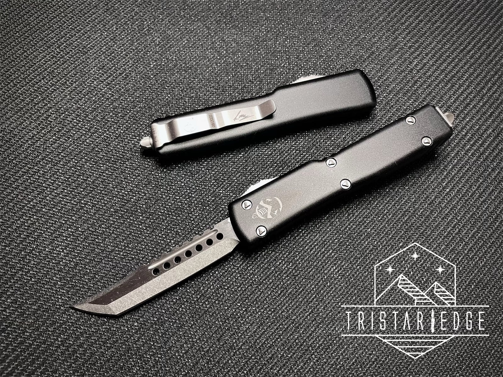 UTX-70 Hellhound Stonewash Standard Signature Series 419-10S - Tristar Edge