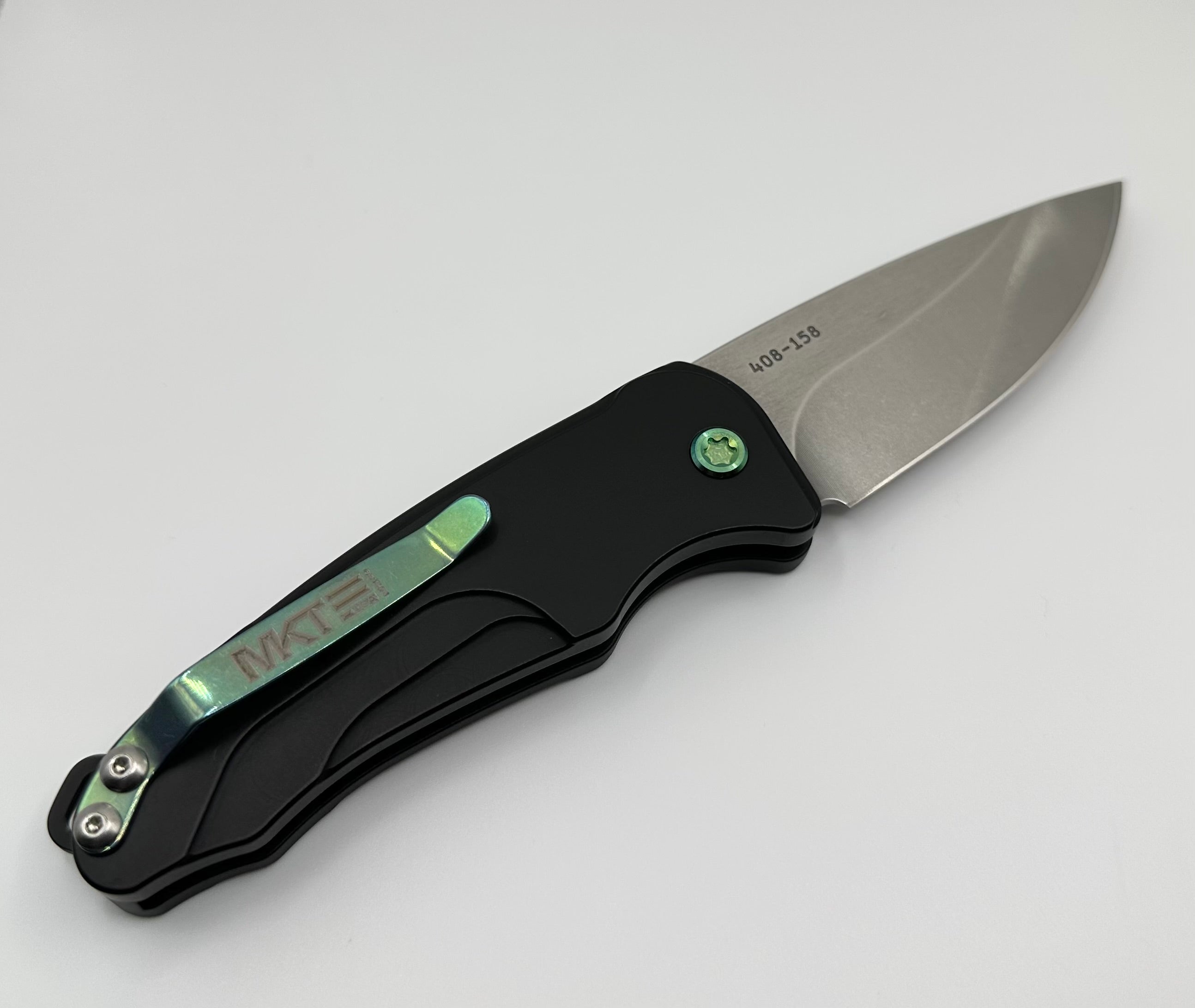 Medford Knife Smooth Criminal Auto S45VN Tumbled Blade, Black Handles, Green HW/Clip - Tristar Edge