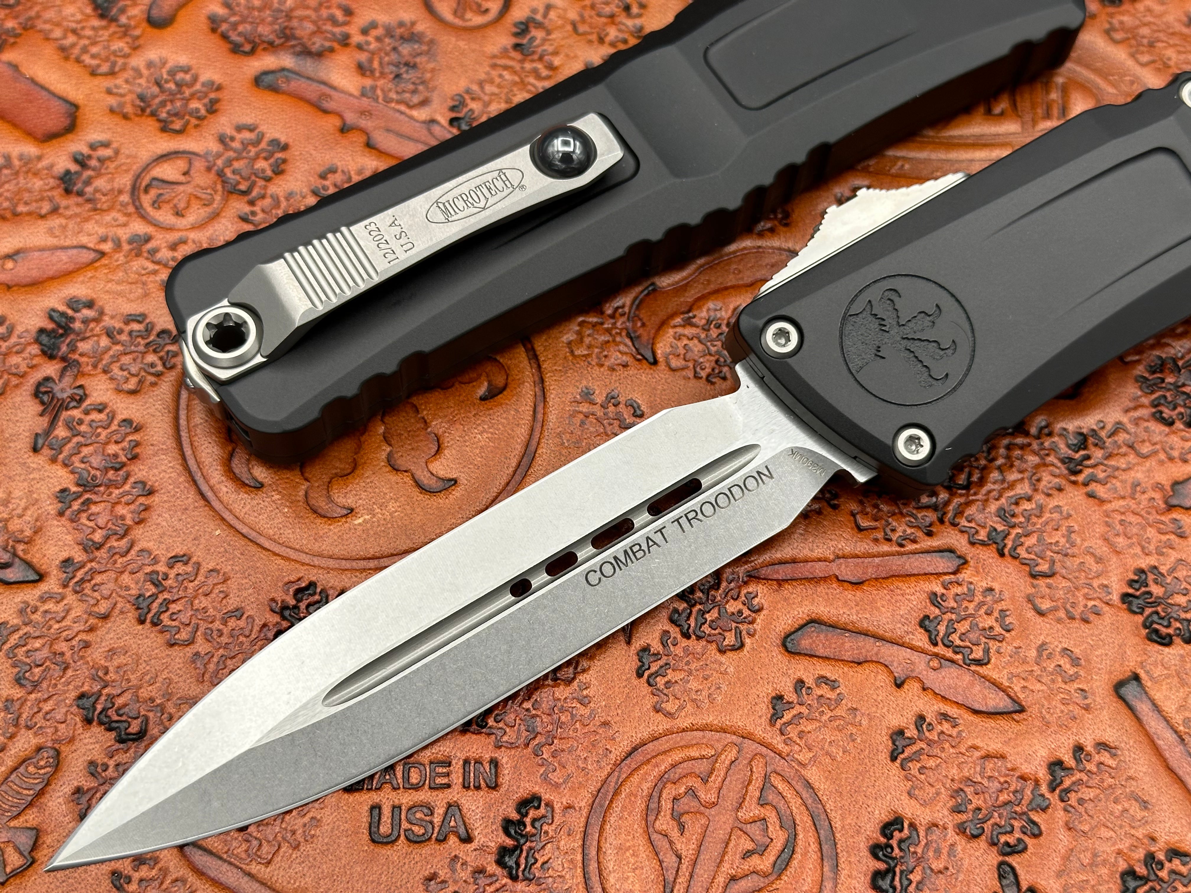 Combat Troodon Gen III Double Edge Stonewash 1142-10 - Tristar Edge