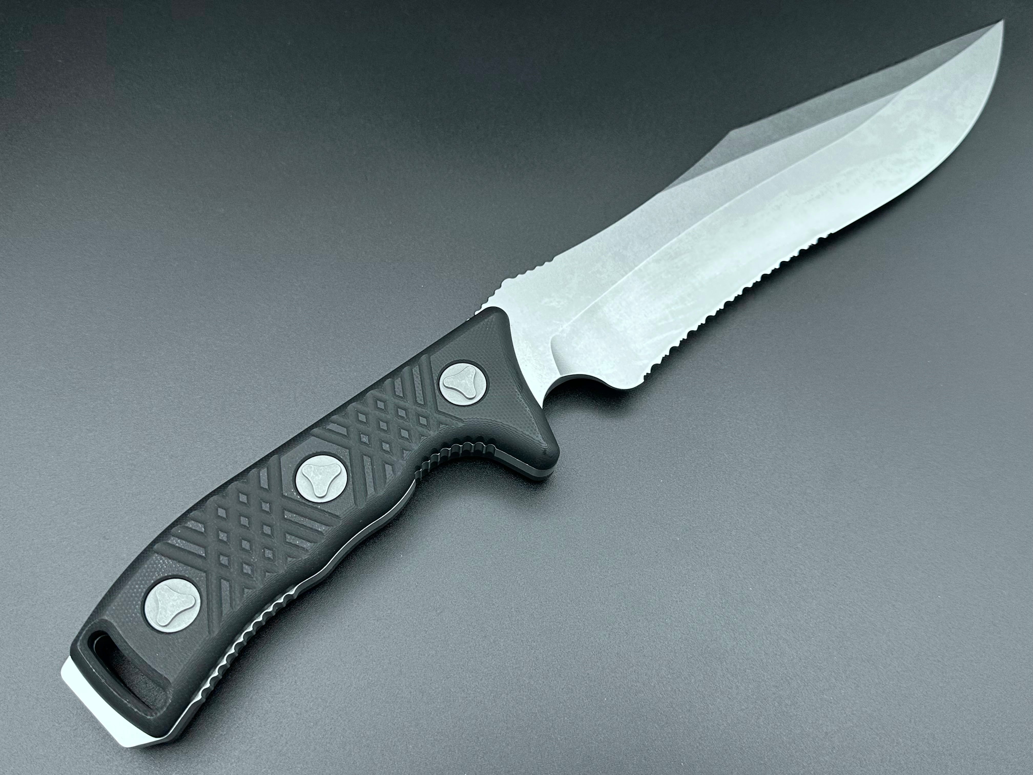 Arbiter Full Serrated Stonewash Standard 104-12 - Tristar Edge