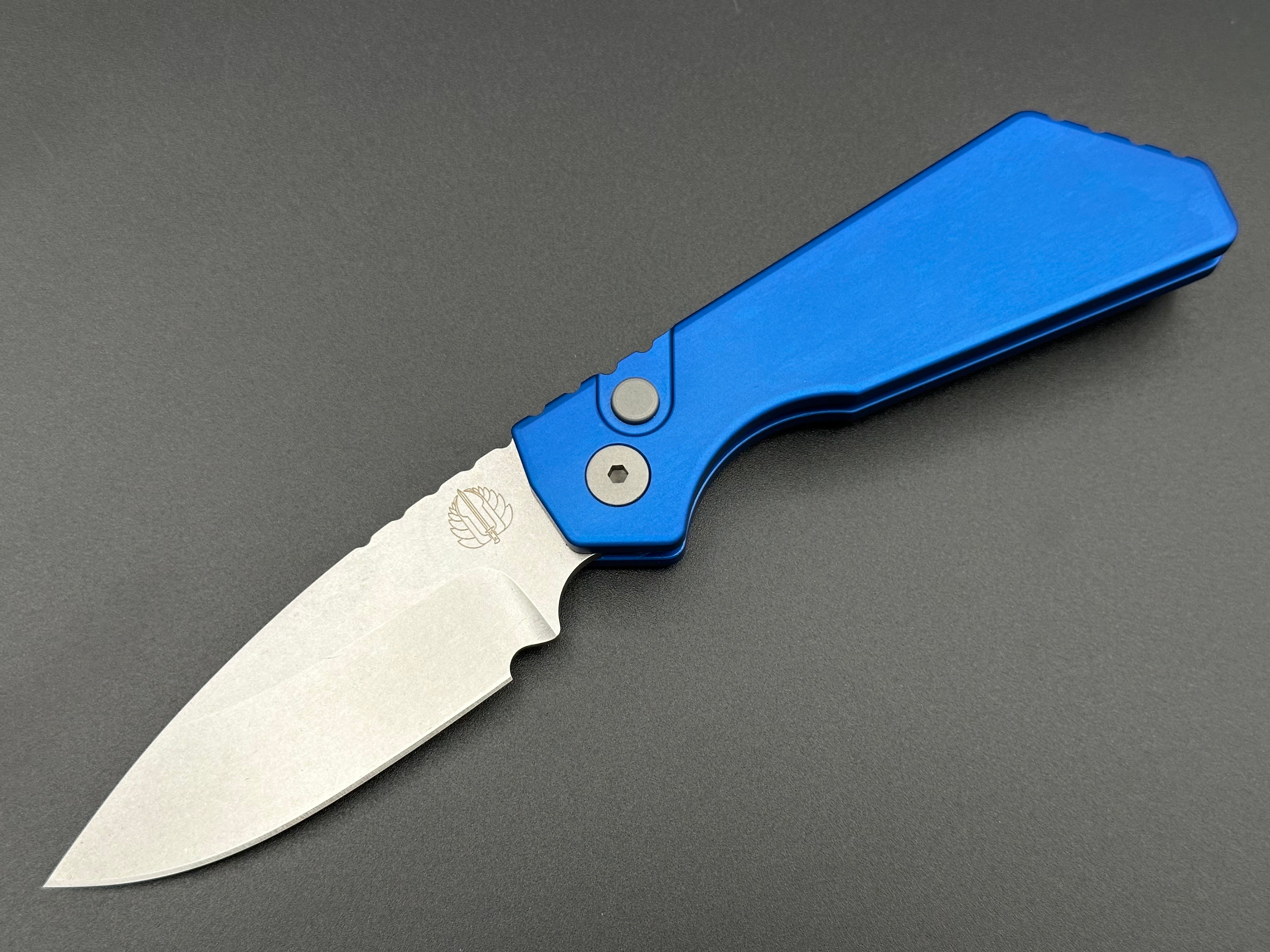 Pro-Tech Knives Strider PT + Auto Blue PT201 - Tristar Edge