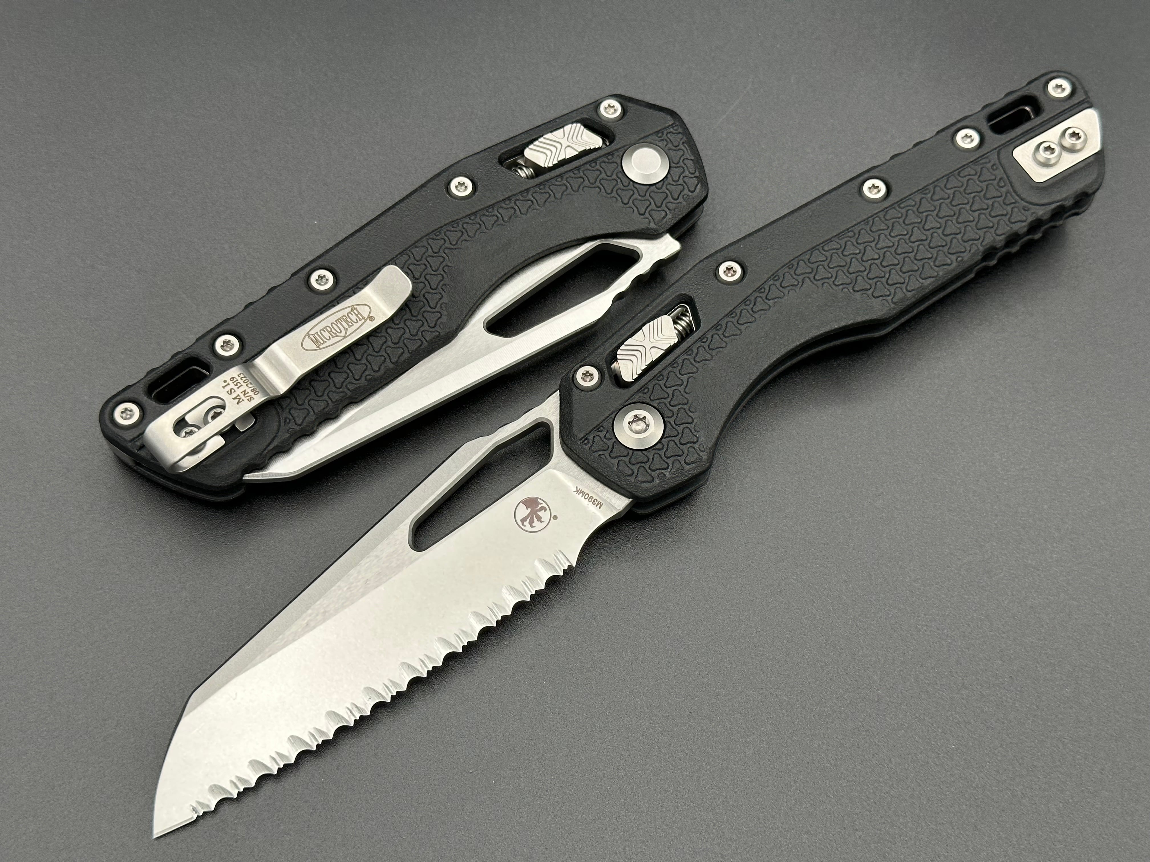 Microtech Knives Single Edge Tricks-Grip Injection Molded Black Stonewash Full Serrated Standard 210T-12 IMBK - Tristar Edge