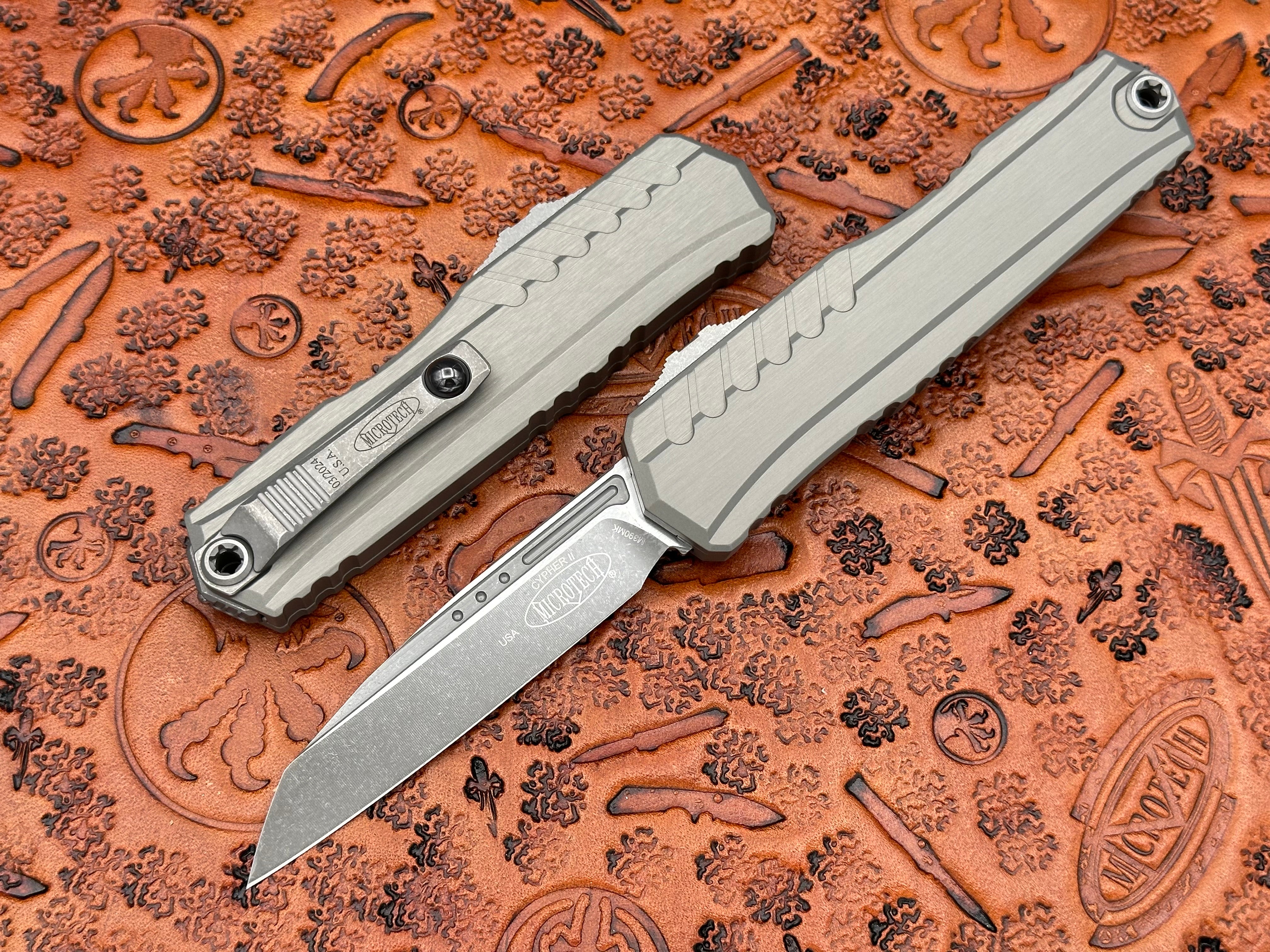 Microtech Cypher Gen II Wharncliffe Natural Clear Apocalyptic Standard 1241-10 APNC - Tristar Edge