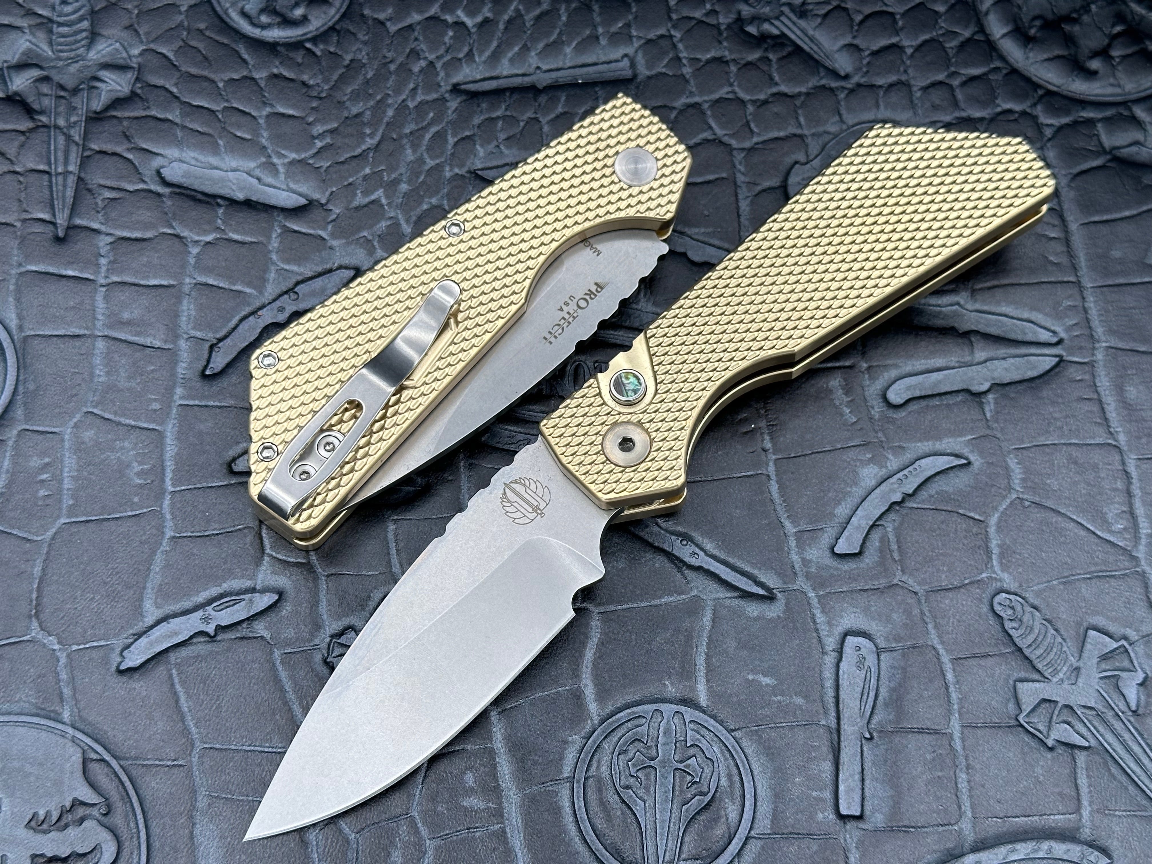 Pro-Tech Strider PT Plus Auto Textured Bronze Handle, Abalone Button, Stonewash Magnacut PT234 - Tristar Edge