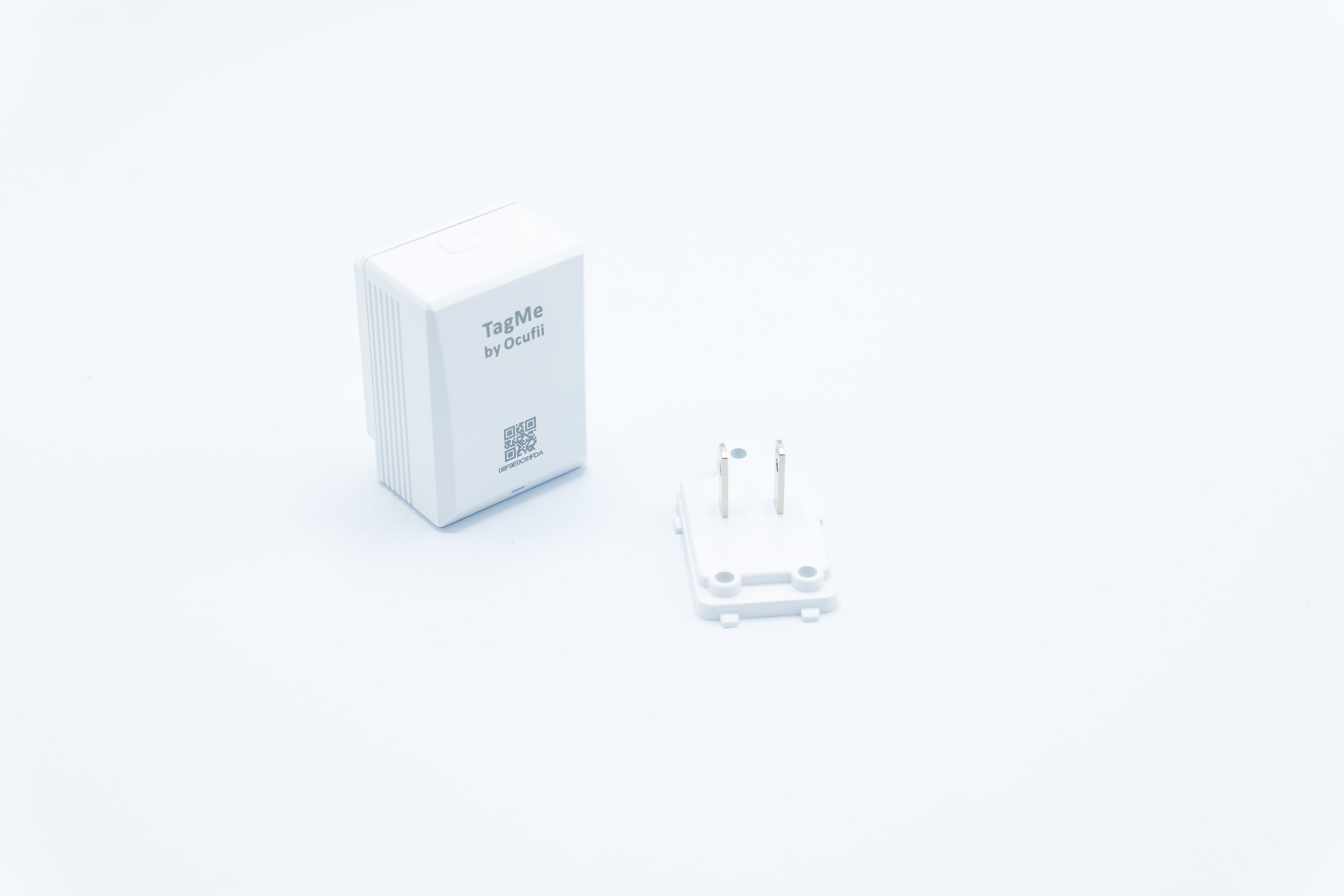 TagMe - Base Station & Stick-On Beacon Package - Tristar Edge