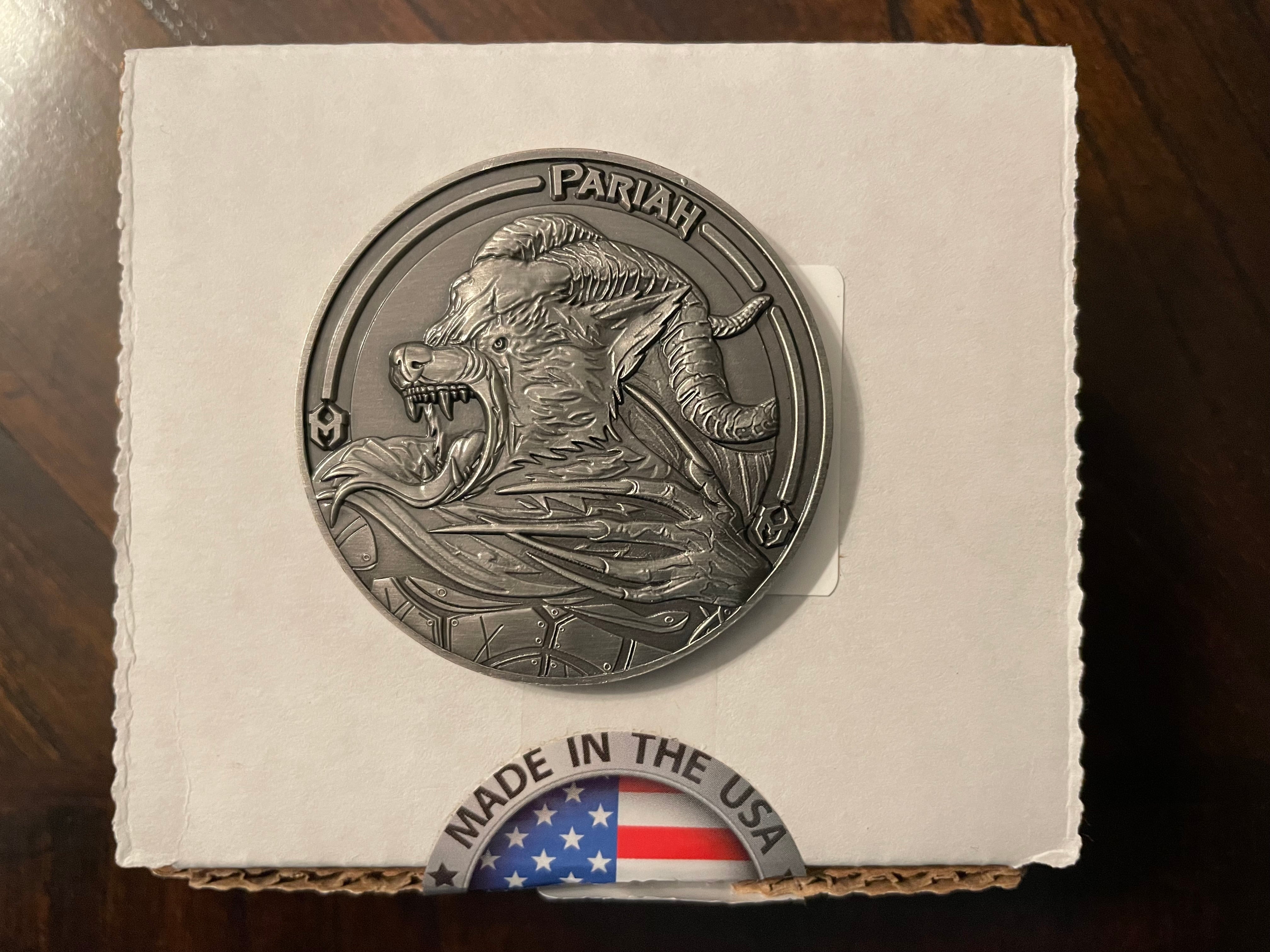 Heretic Knives Pariah Challenge Coins H997 - Tristar Edge