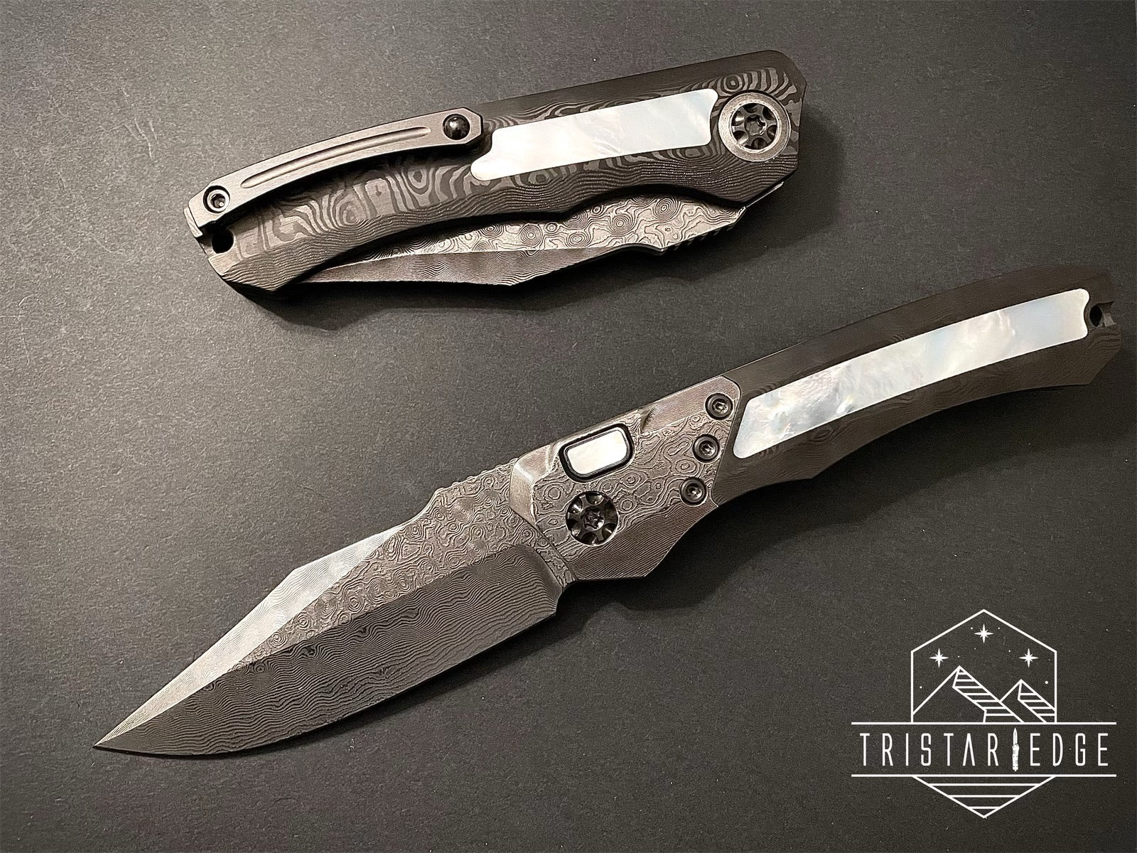 Wraith Auto Fat Carbon Black Dunes w/ Mother of Pearl HG Vegas Forge Damascus Bowie Vegas Forge Damascus Bolster & Pivot Collar - Tristar Edge